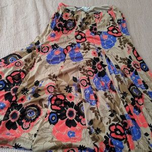 Women's skirt